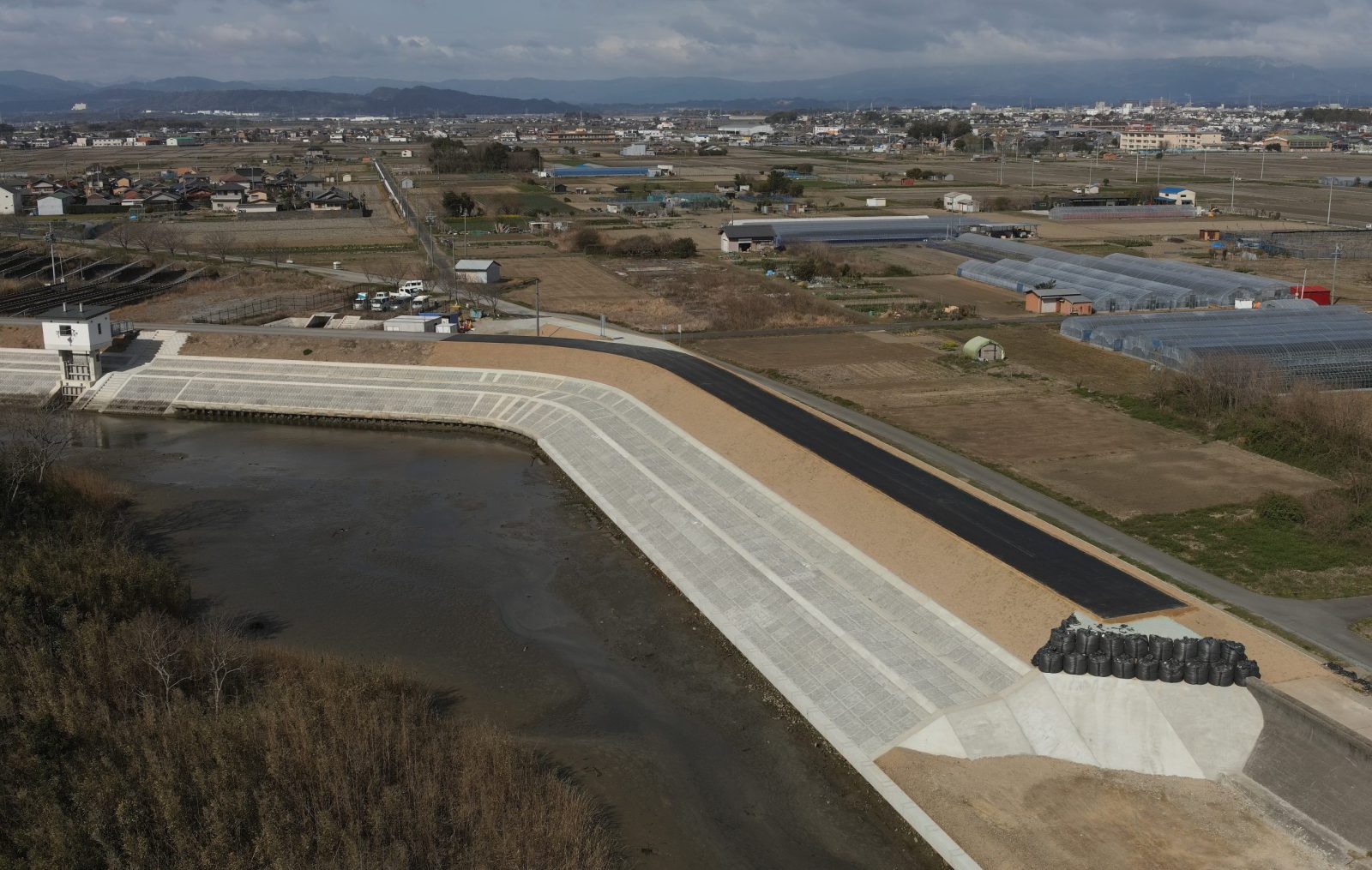 令和５年度 雲出古川高峰堤防整備工事